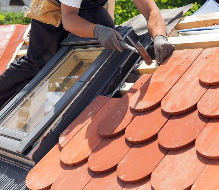 Des fenêtres de toit installées avec précision et expertise